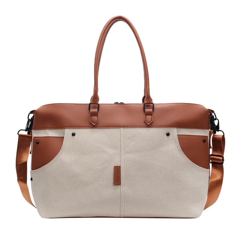 Praktische Handtasche Im Modernen Design Brehn