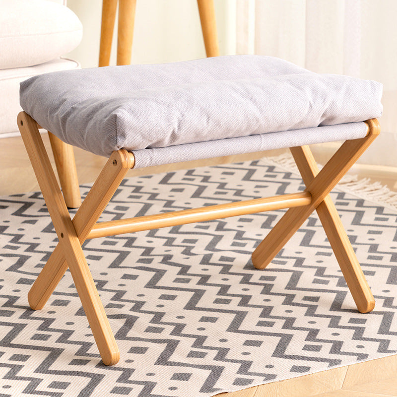 Faltbarer Hocker Mit Gepolstertem Sitz Und Stabilem Holzgestell Brehn