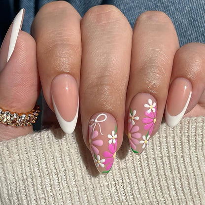 Kunstvolle Nagelkunst mit Blumenmotiven Brehn 1789124092