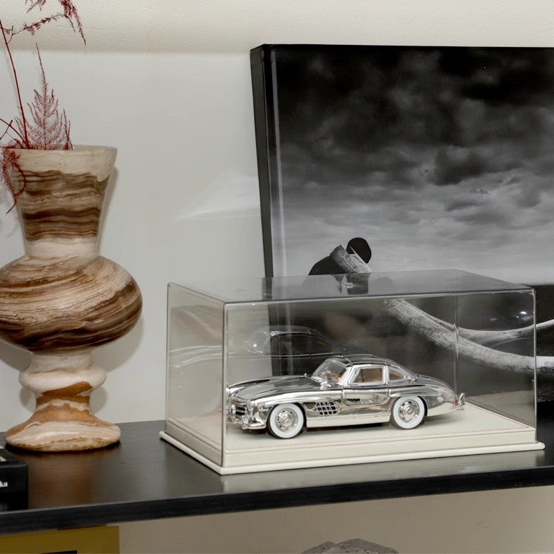 Detailliertes Vintage-Auto-Modell-Display