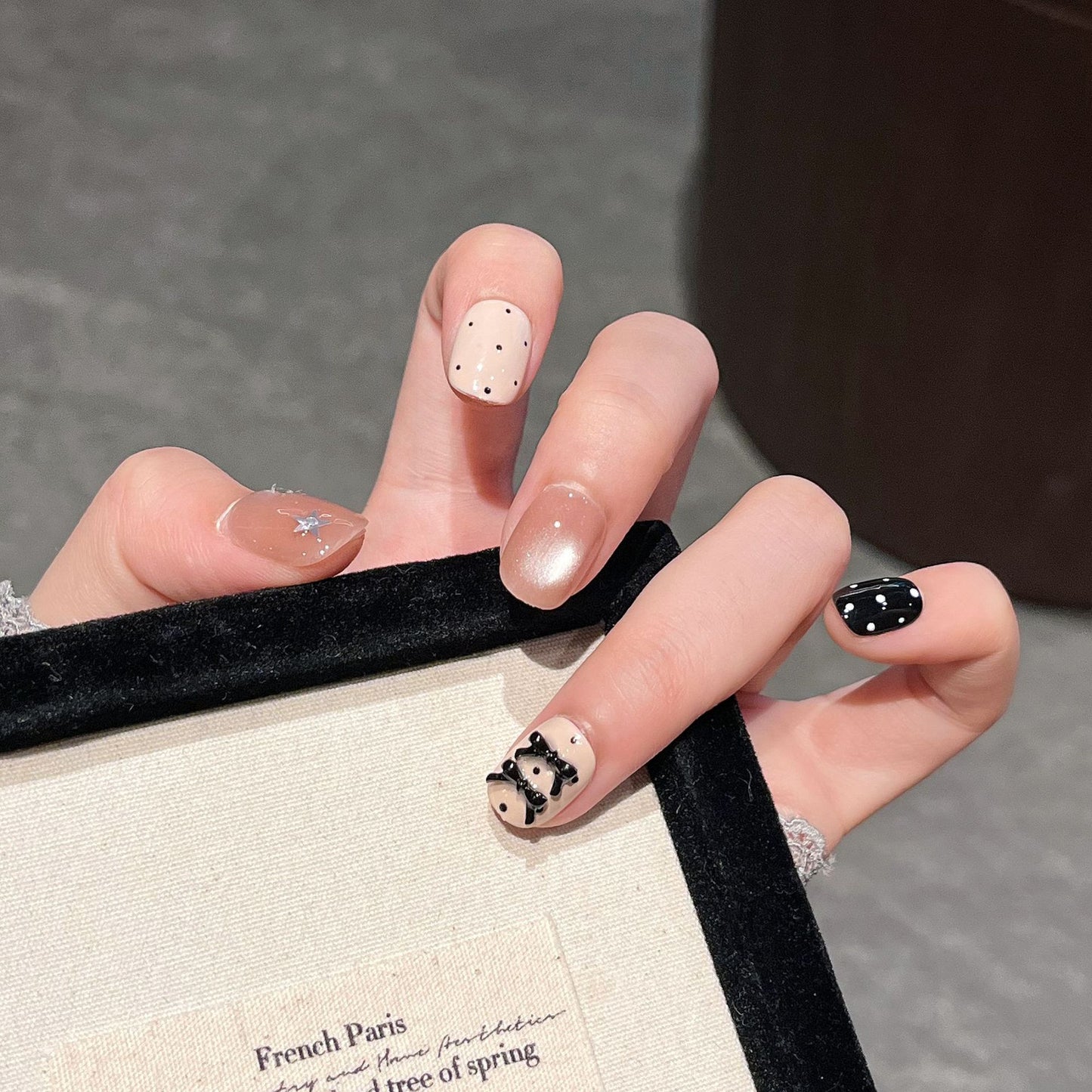Artistic Nail Design Set Brehn