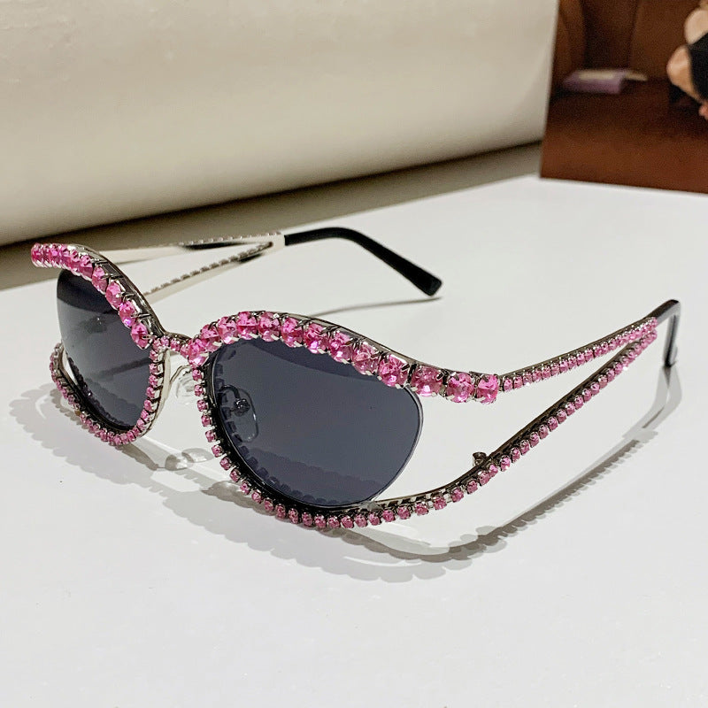 Damen Glamouröse Sonnenbrille mit funkelnden Kristallakzenten Brehn
