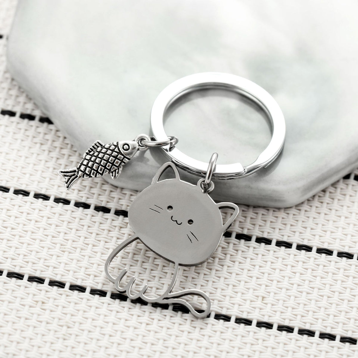 Niedliche Katze und Fisch Charm Schlüsselanhänger Brehn