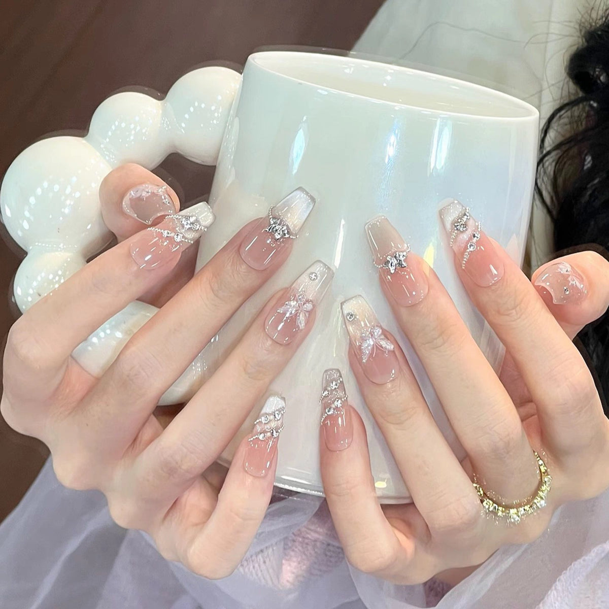 Dekorative Glitzernde Press-On Nail Tips Brehn