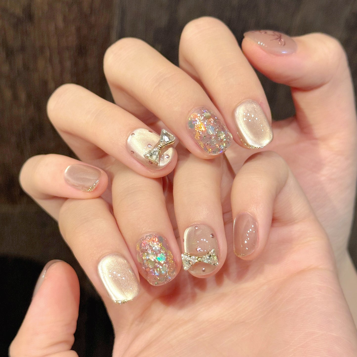 Handgemachte Nagelkunst Brehn