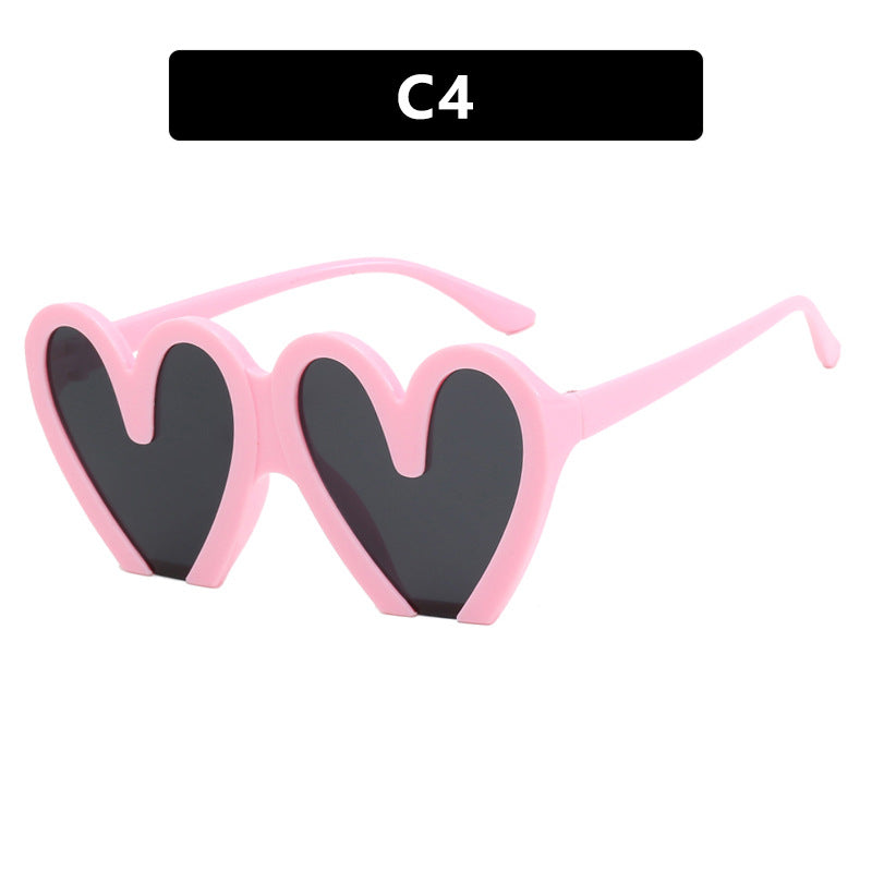 Damen Herzförmige Sonnenbrille mit robustem Kunststoffrahmen und UV-Schutz Brehn