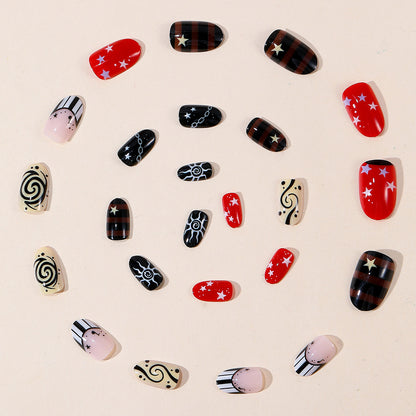 Künstlerisches Fantasy-Nagelkunstdesign Brehn