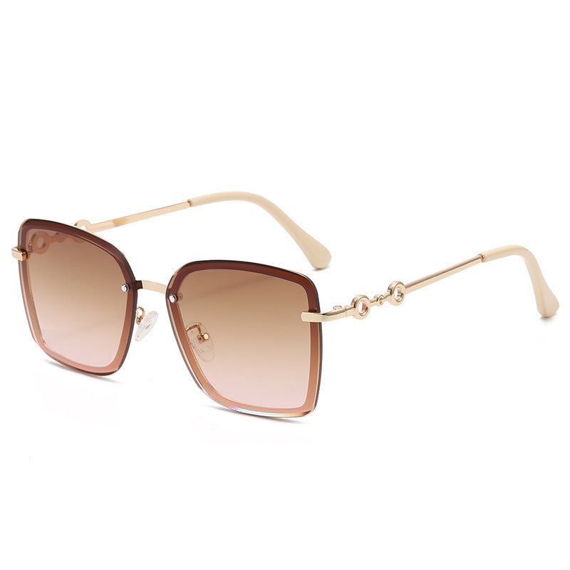 Damen quadratische Sonnenbrille mit verspiegelten Gläsern und elegantem Detail Brehn