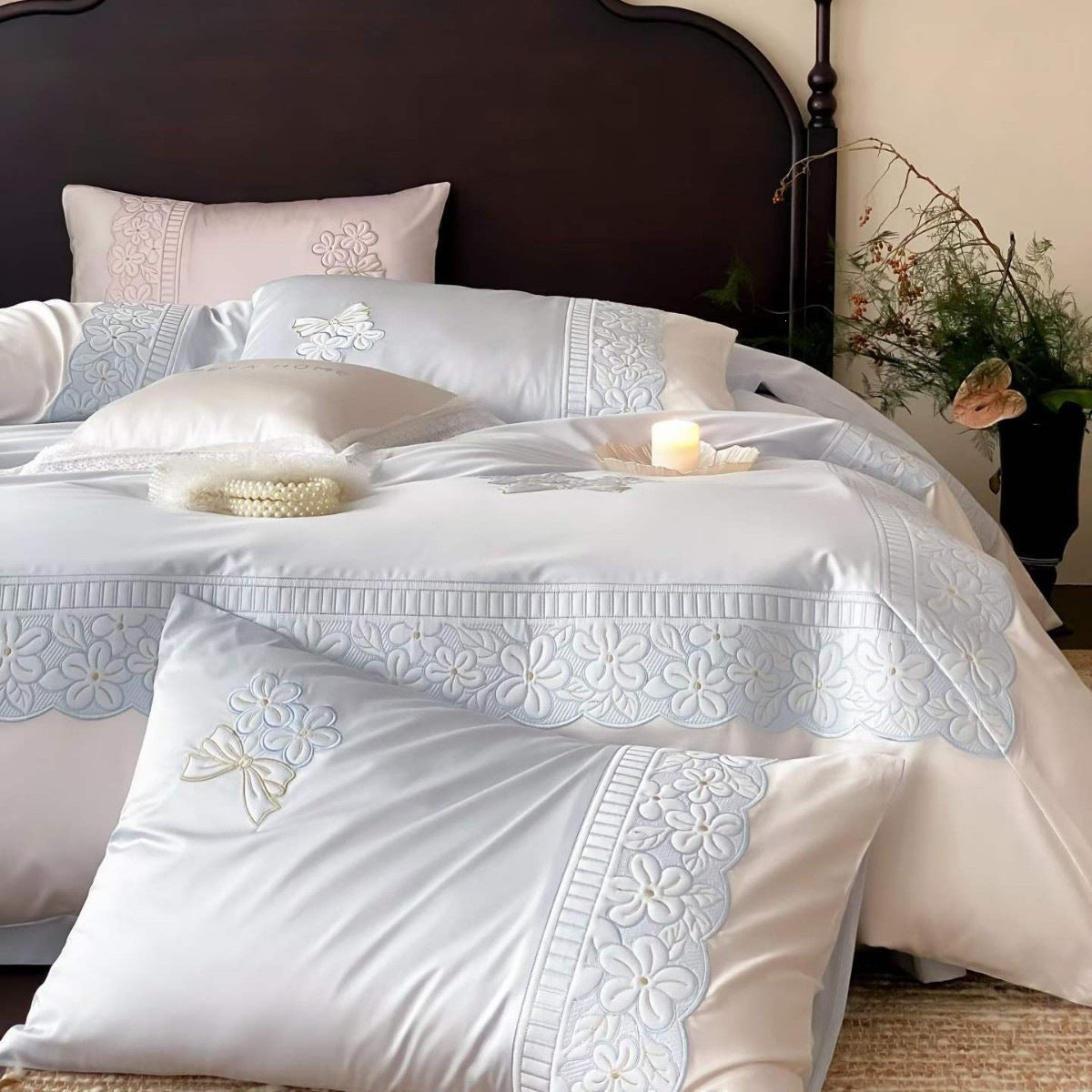Besticktes Luxus-Baumwollsatin-Bettwäsche-Set mit floraler Spitzenverzierung