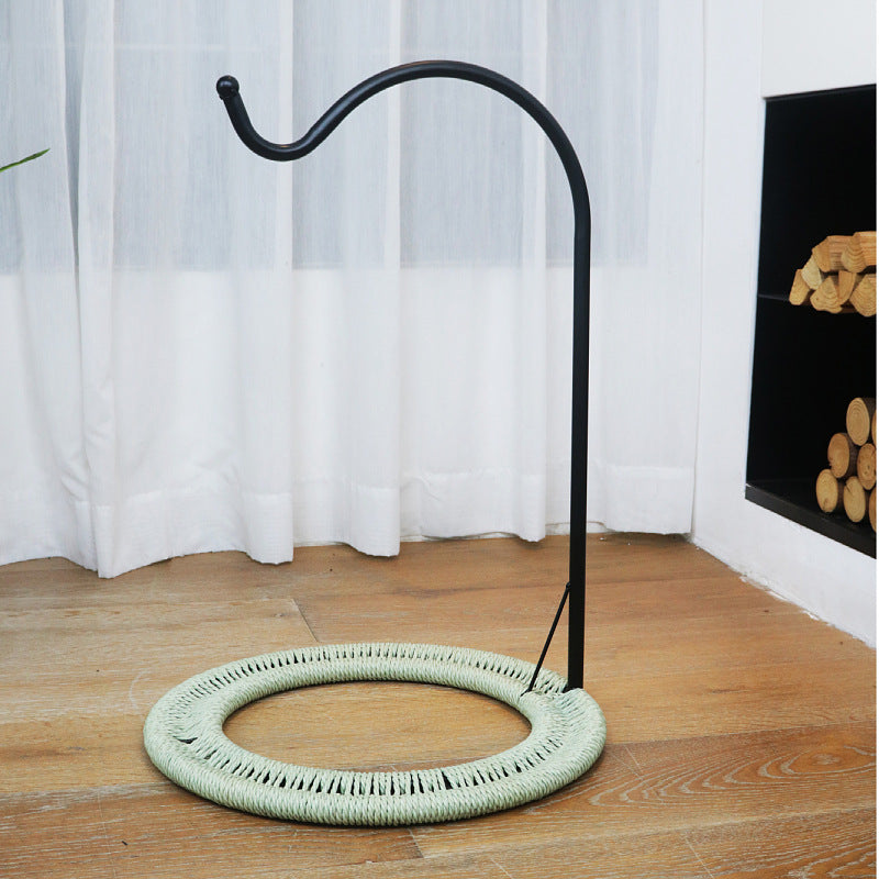 Bequemer Hängesessel aus Rattan Brehn