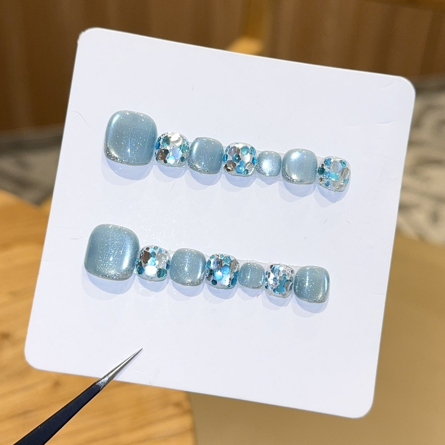 Glamouröse Kunstnägel Im Kühlen Glitzerdesign Brehn