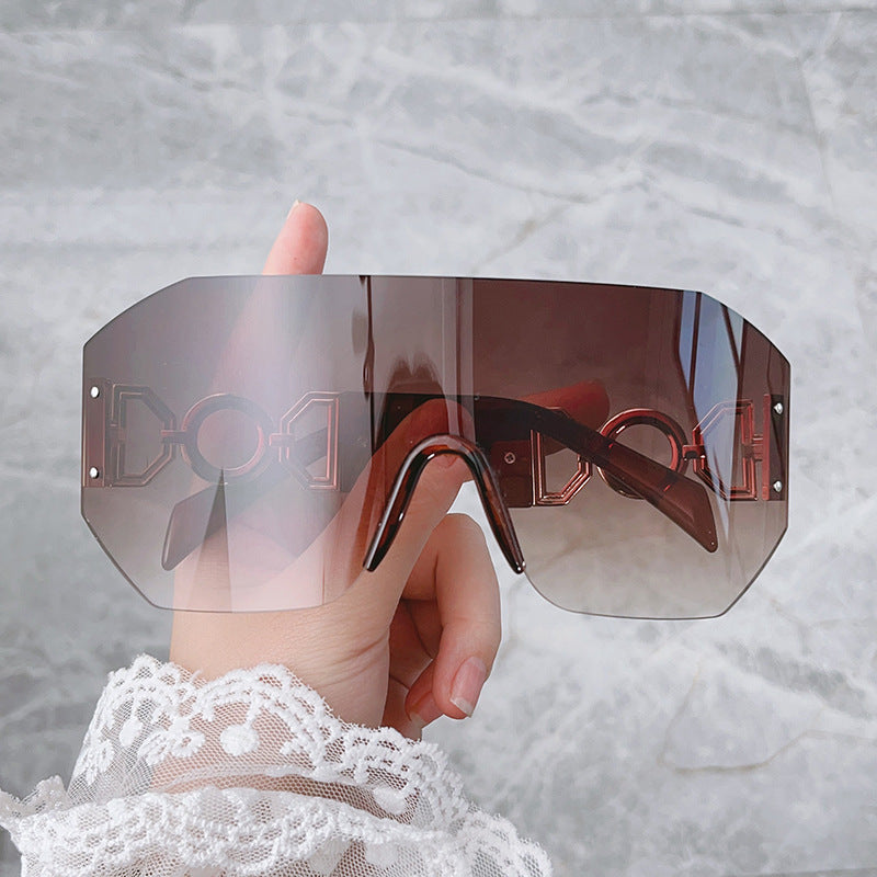 Fashion Statement Breitkrempige Schild Sonnenbrille Brehn