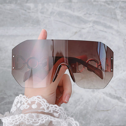 Fashion Statement Breitkrempige Schild Sonnenbrille Brehn