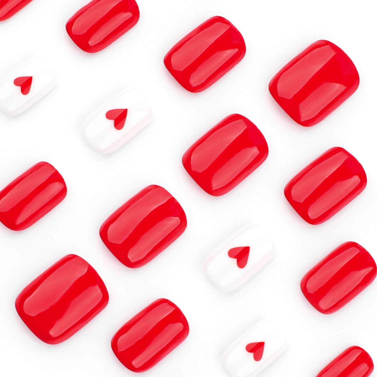 Herzverziertes Premium Press-On Nagelset Brehn