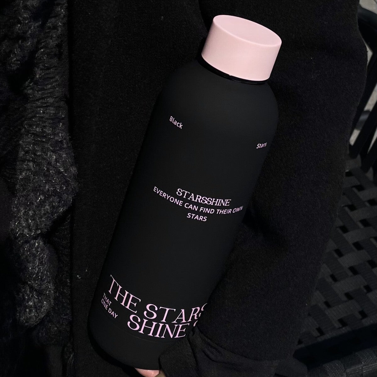 Damen Isolierflasche mit ergonomischem Design und praktischer Trageschlaufe Brehn
