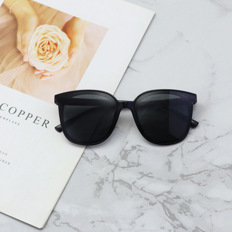 Zeitgenössische quadratische Sonnenbrille Brehn
