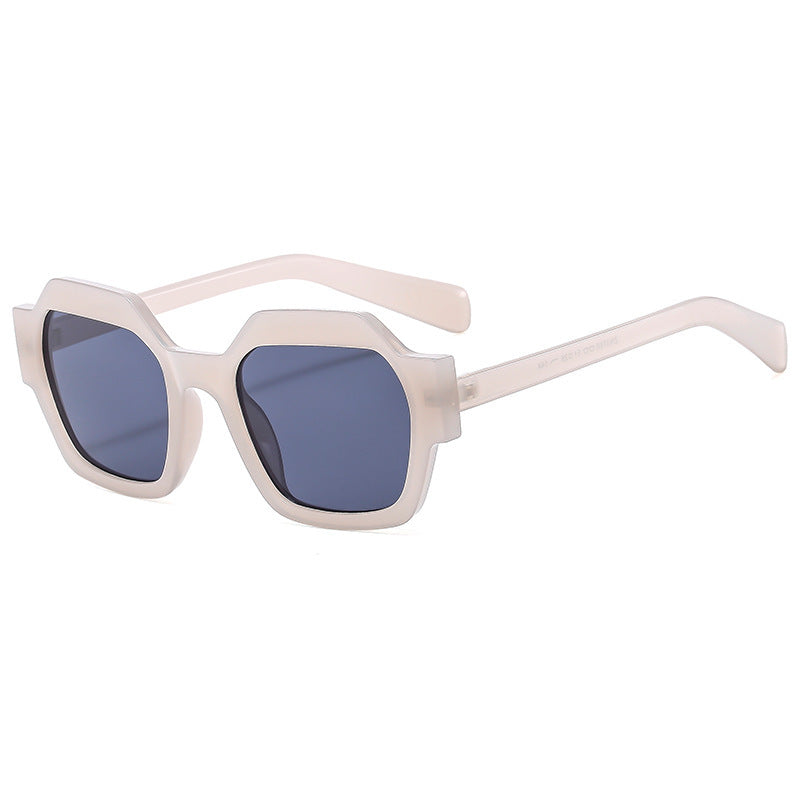 Damen Geometrische Sonnenbrille mit modernem Rahmen und UV-Schutz Brehn