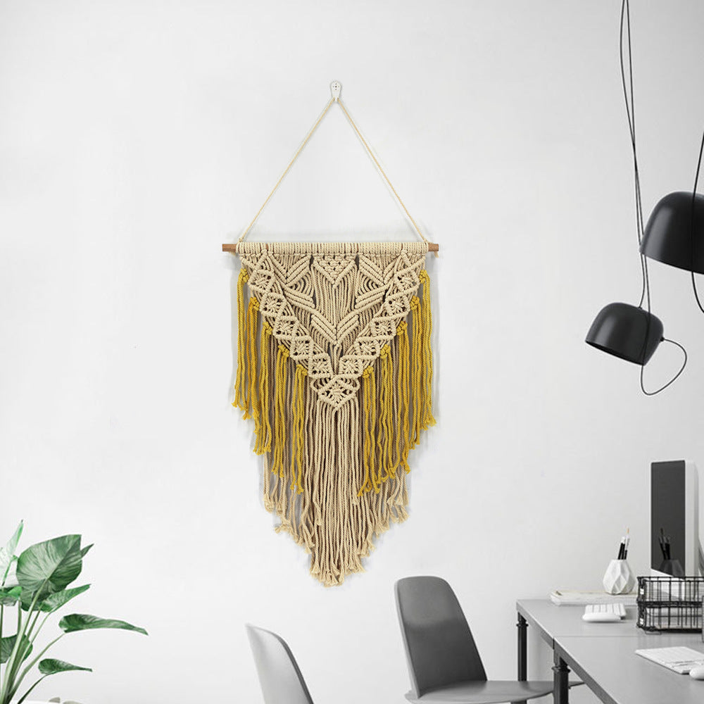 Macramé Wanddekoration mit kreativen Fransen