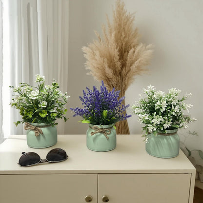 Künstlerisches Kunstblumenarrangement