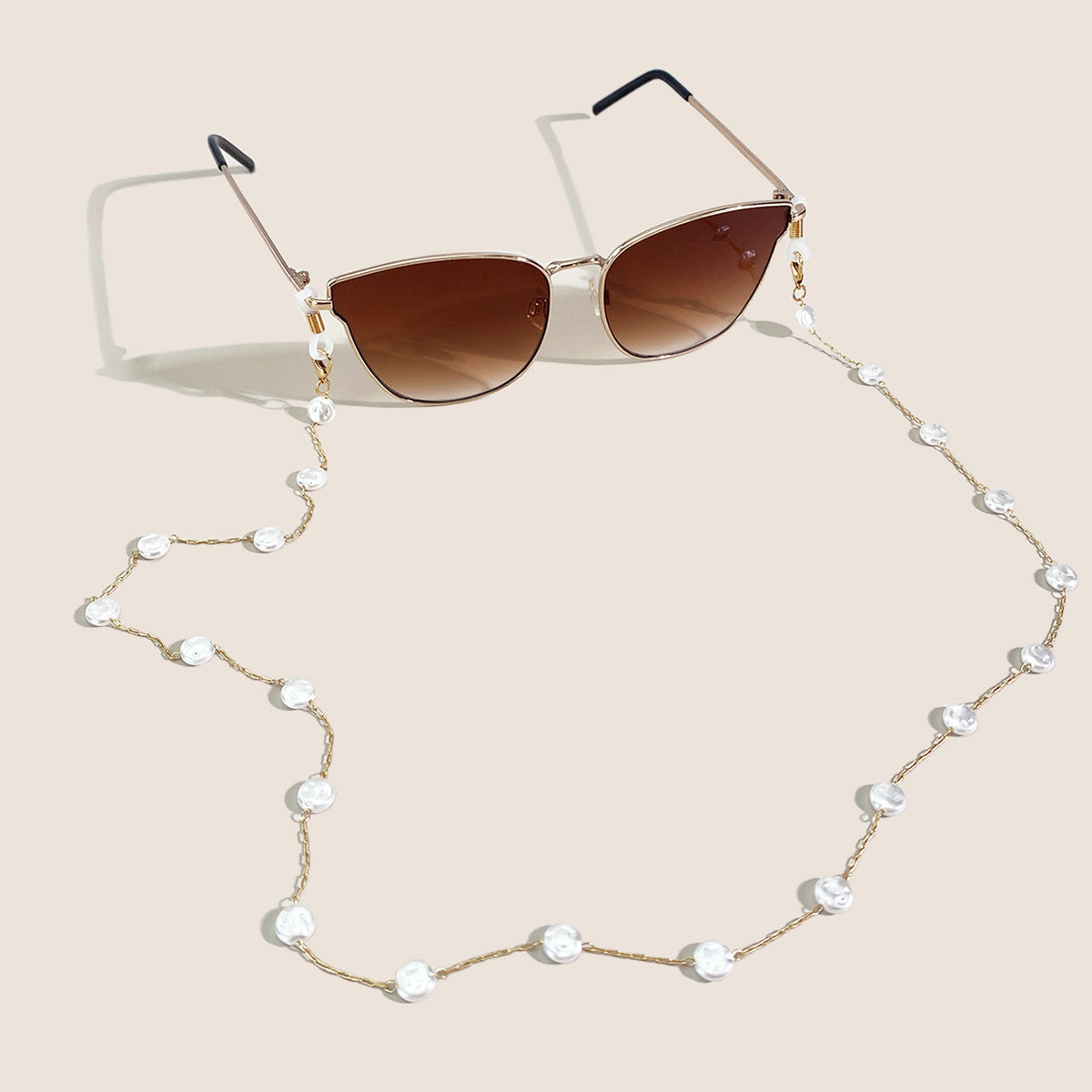 Eleganter Perlenbrillenhalter Brehn