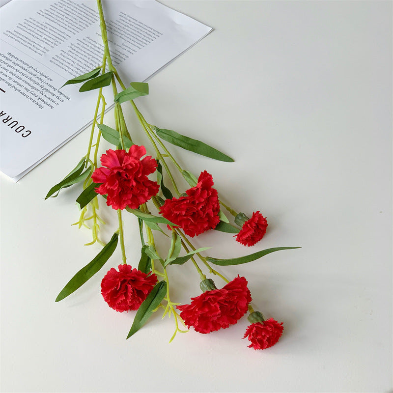 Realistische Seidenblumenstielarrangement