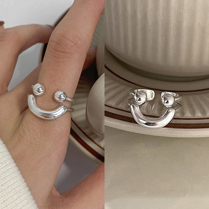 Verstellbarer Silberner Blumenmuster Ring Brehn
