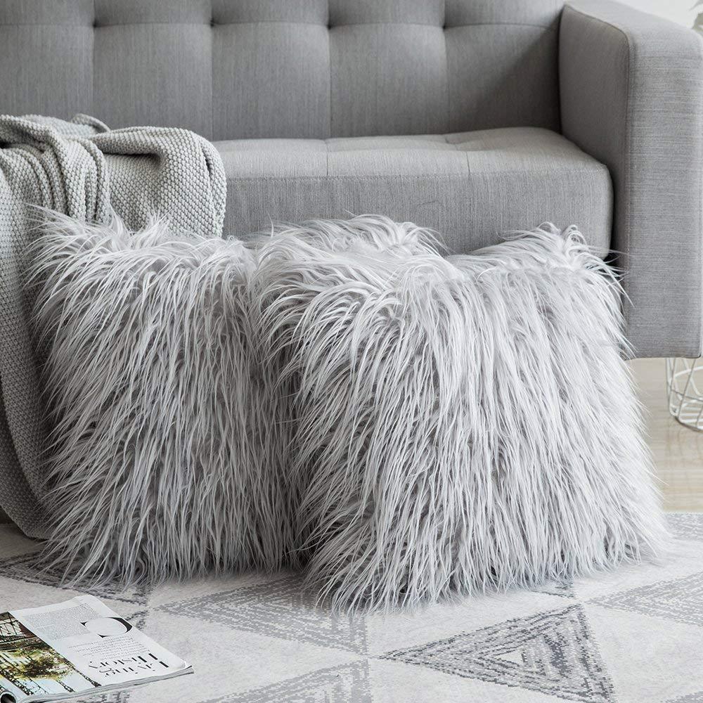 Flauschiges Kuschelkissen