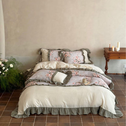 Bettwäsche-Set mit Leinenoptik, Blumenmuster und dekorativem Rüschenbesatz
