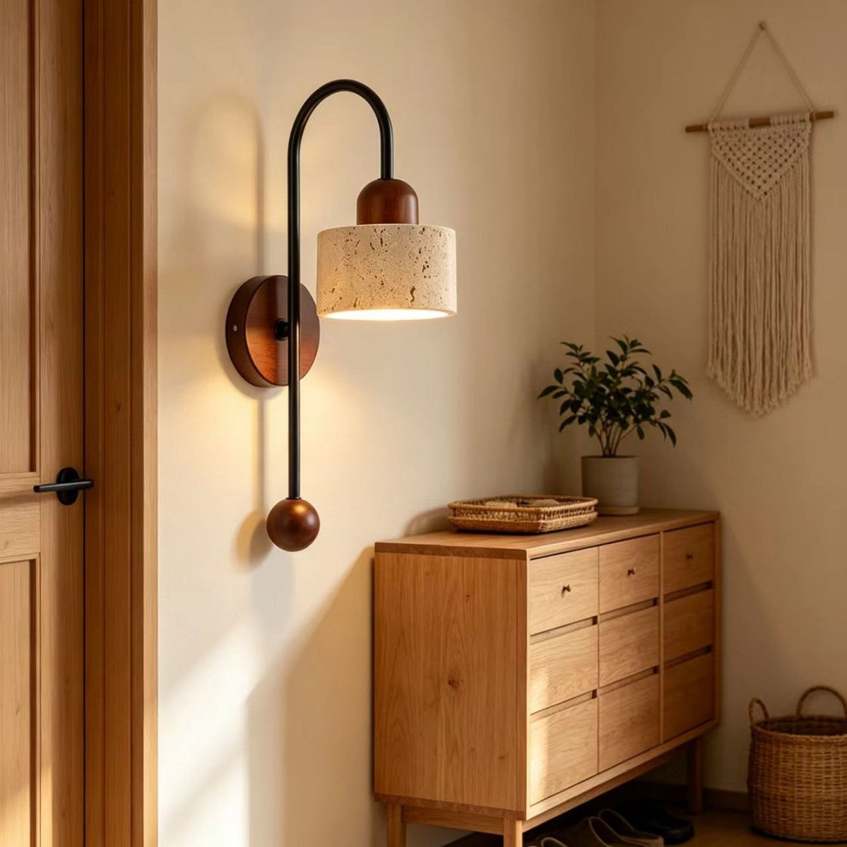 Wandmontierte skulpturale Wandlampe