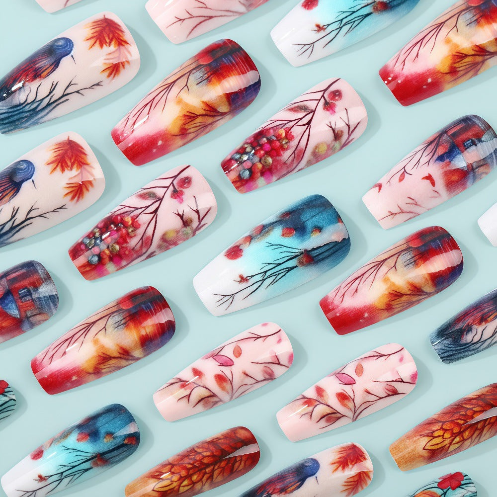 Kreative Kunstnägel mit floralen und künstlerischen Mustern Brehn