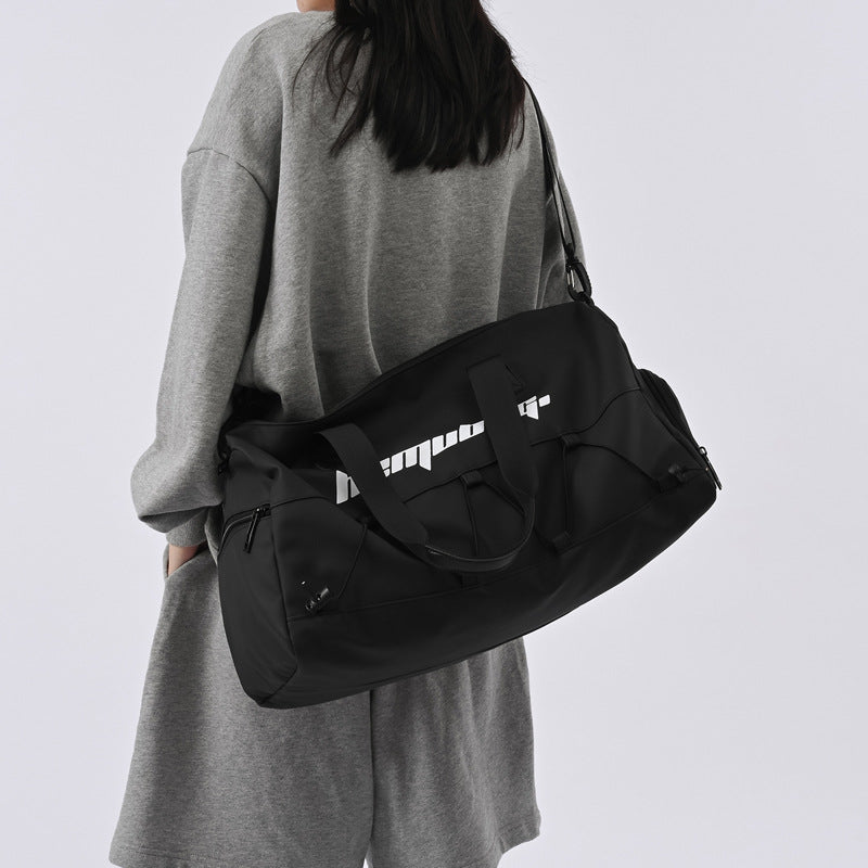 Sportliche Reisetasche Mit Erweiterbarem Fächerdesign Brehn