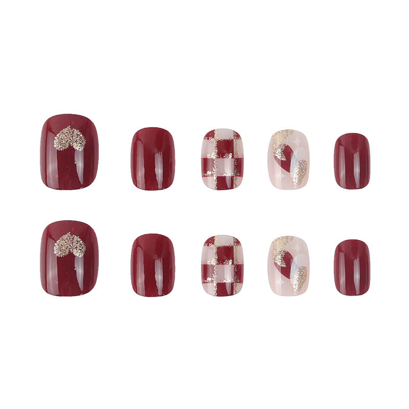 Elegante Nagelkunstverlängerungen Brehn