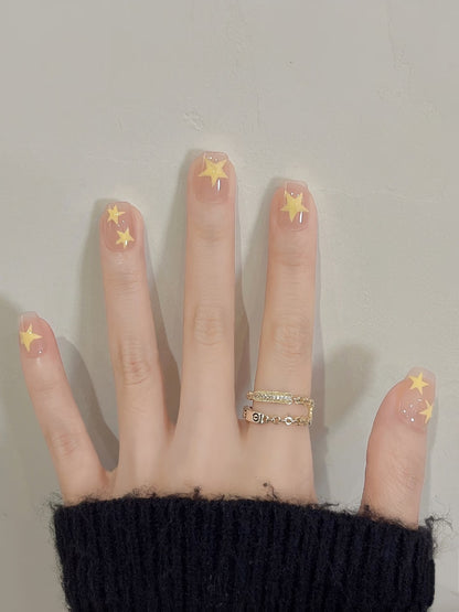 Dekoratives Press-On Nagelkunst-Set mit Stern-Motiven