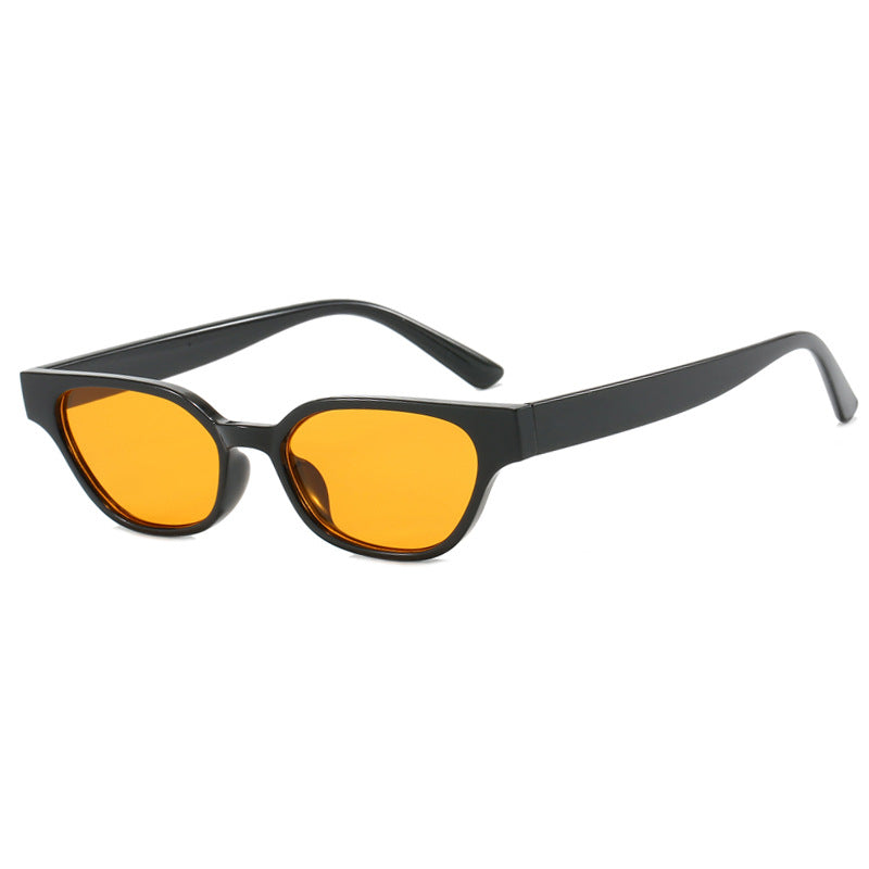 Damen modische Sonnenbrille mit geschwungenem Rahmen und braunen Gläsern Brehn