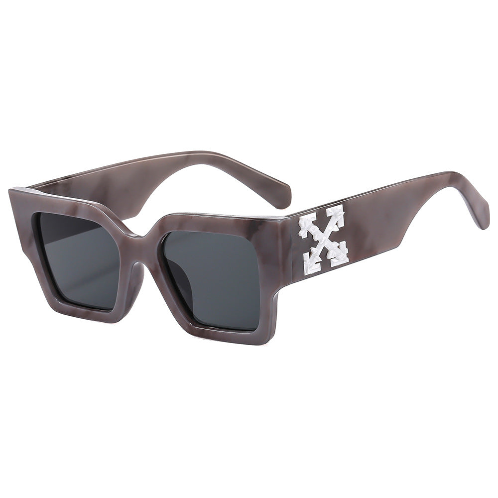 Damen Designer-Sonnenbrille mit auffälligem geometrischen Rahmen Brehn