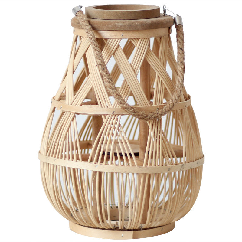 Handgefertigte Rattanlaterne Brehn