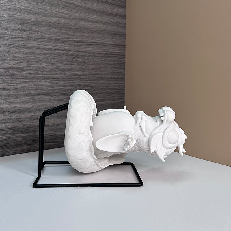 Künstlerische Drachenfigur