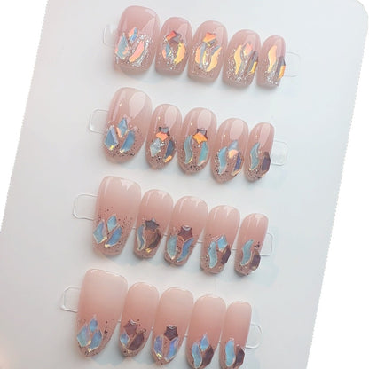 Elegantes mit Kristallen verziertes Press-On-Nagel-Set Brehn