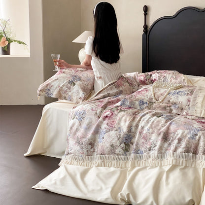 Luxuriöser floral rüschenbesetzter Bettbezug mit Perlenbesatz Set