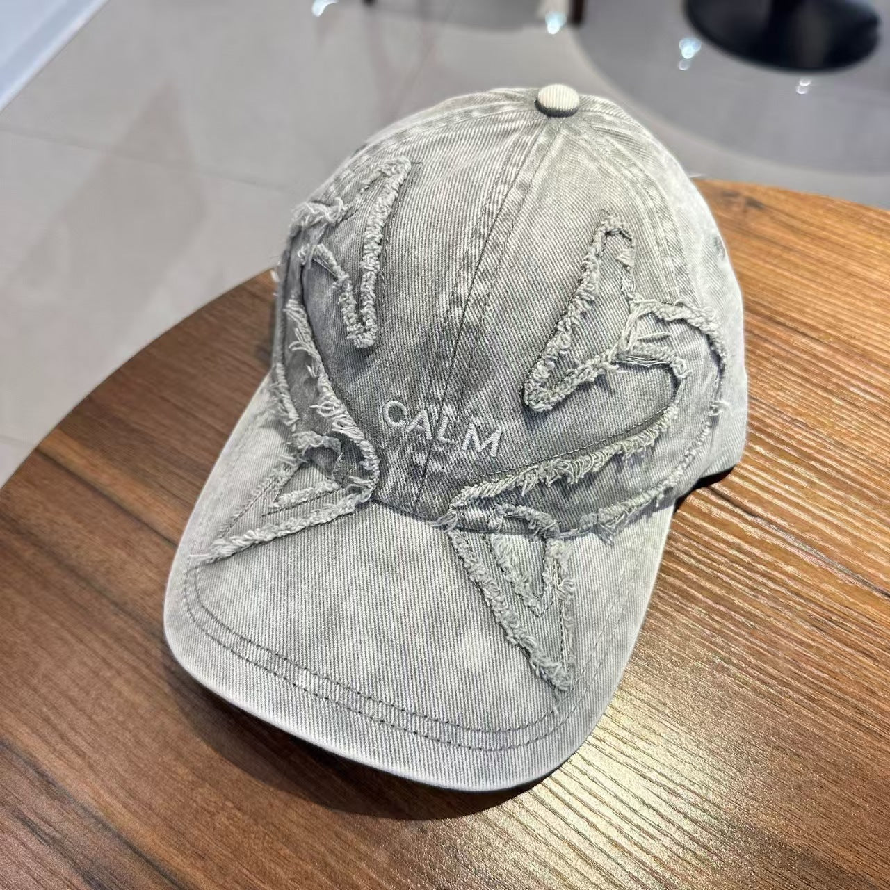 Unisex Distressed Denim Bestickte Kappe Brehn