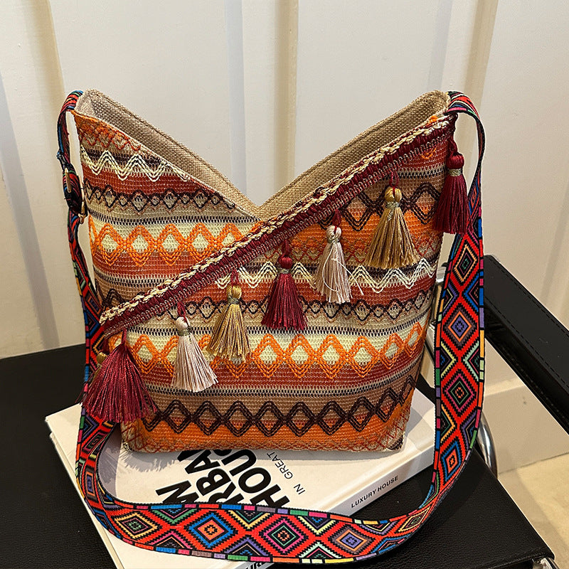 Bohemian gemusterte Slingtasche