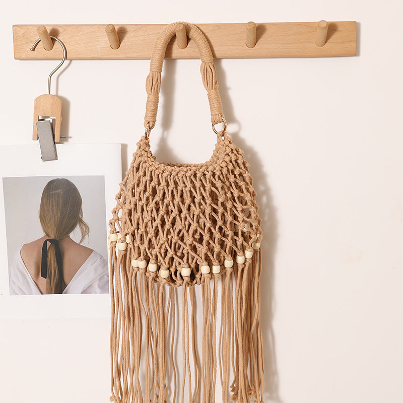 Makramee Tasche mit Dekorativen Fransen und Holzperlen Brehn