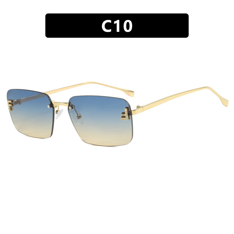 Damen quadratische Sonnenbrille mit elegantem goldenen Rahmen und stylishen Gläsern Brehn