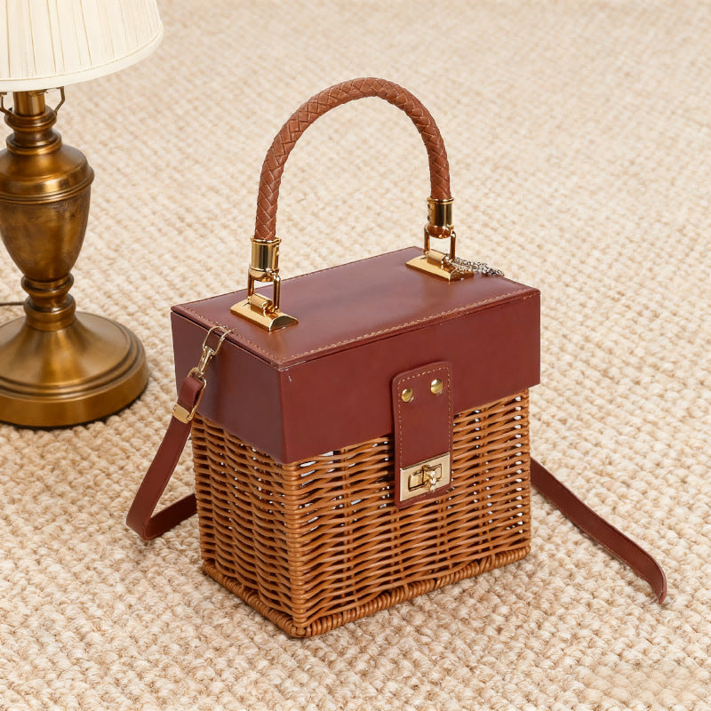 Damen Stilvoller Korb mit elegantem Lederdeckel und geflochtenem Design Brehn