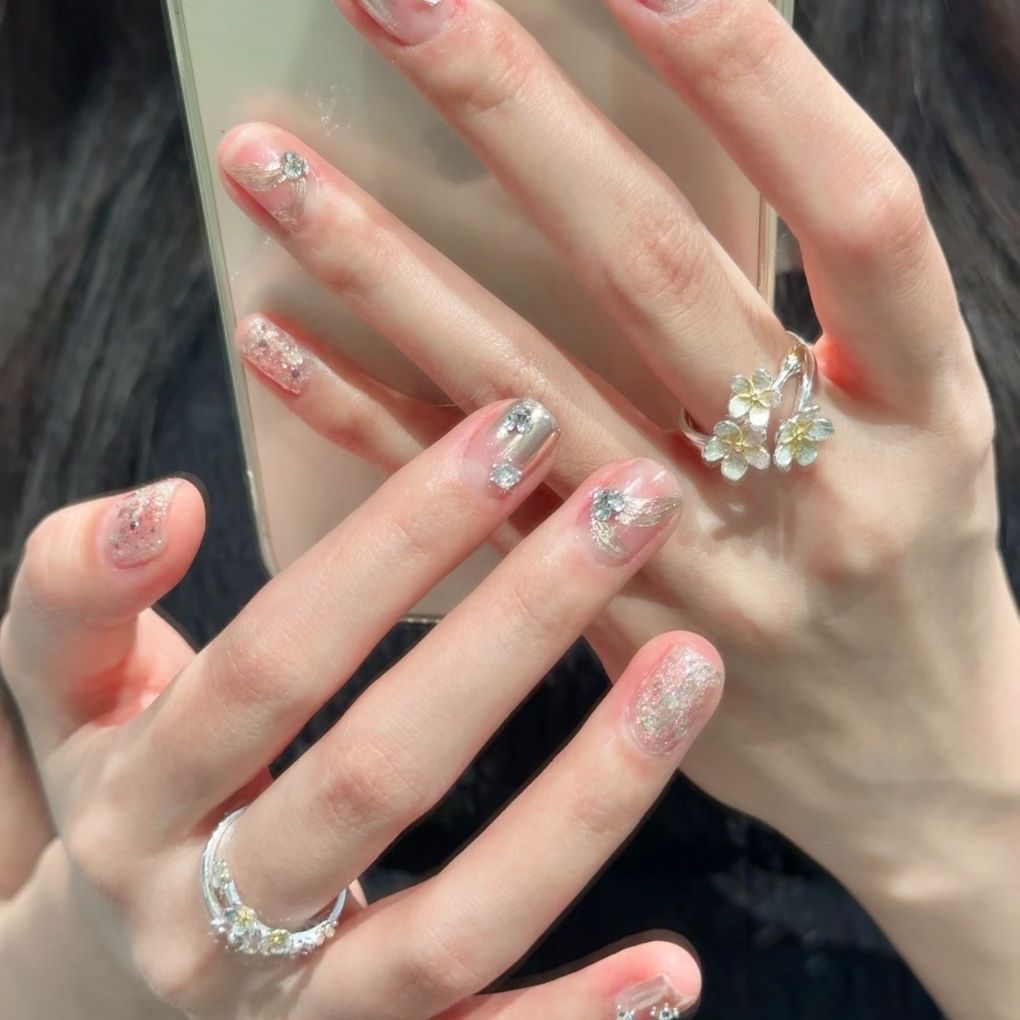 Floral Edelstein Akzent Nagelkunst Set