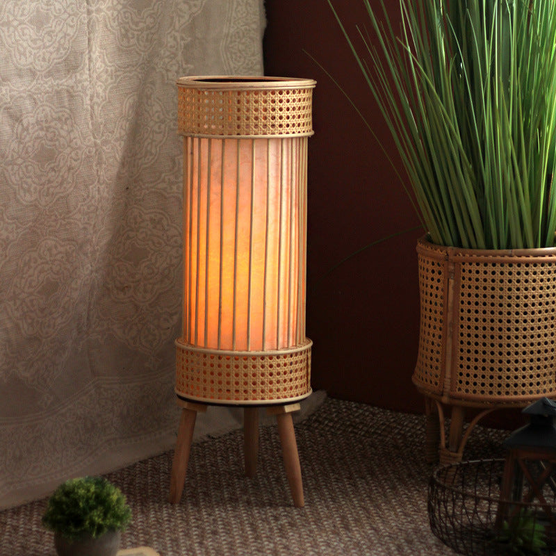 Stilvolle Stehlampe im modernen Design Brehn