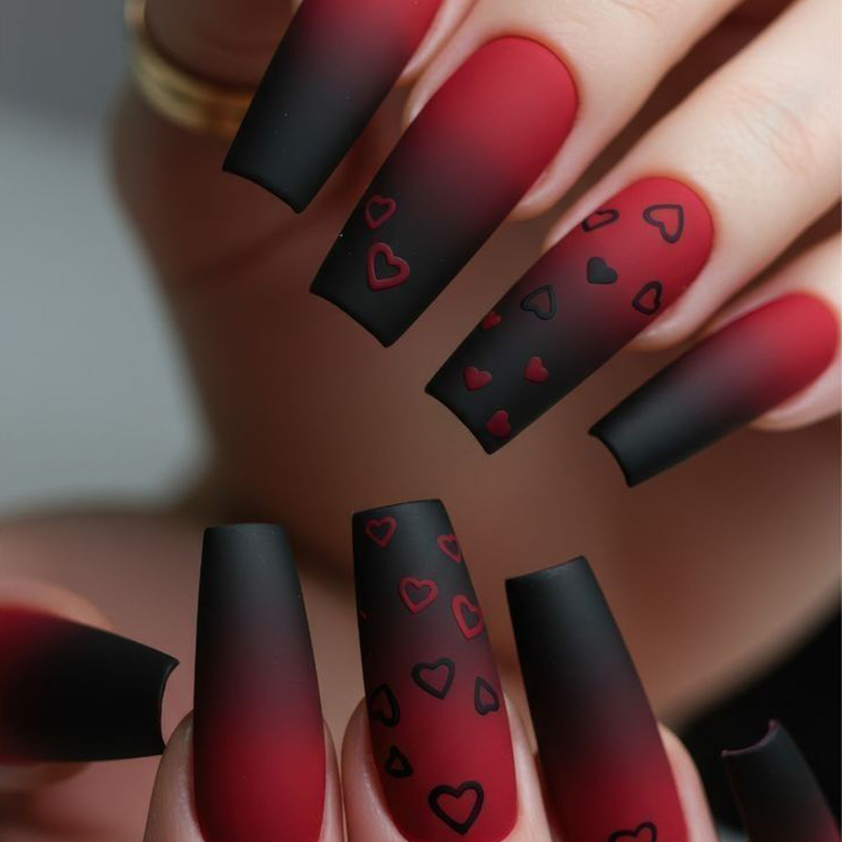 Dekoratives Herz Nagelkunstset Brehn