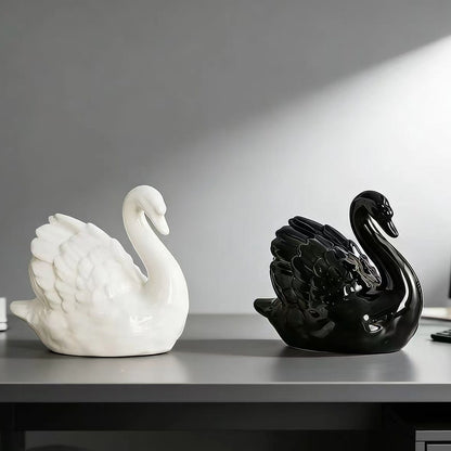 Elegante Keramikschwanfigur Brehn