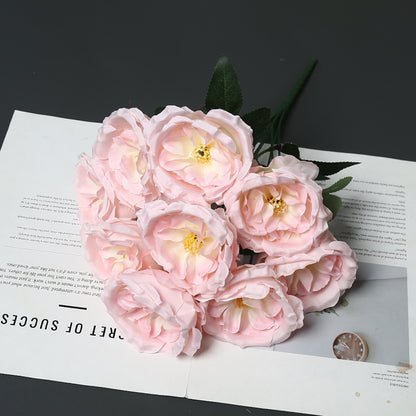 Dekorativer künstlicher Blumenstrauß für die Heimdekoration