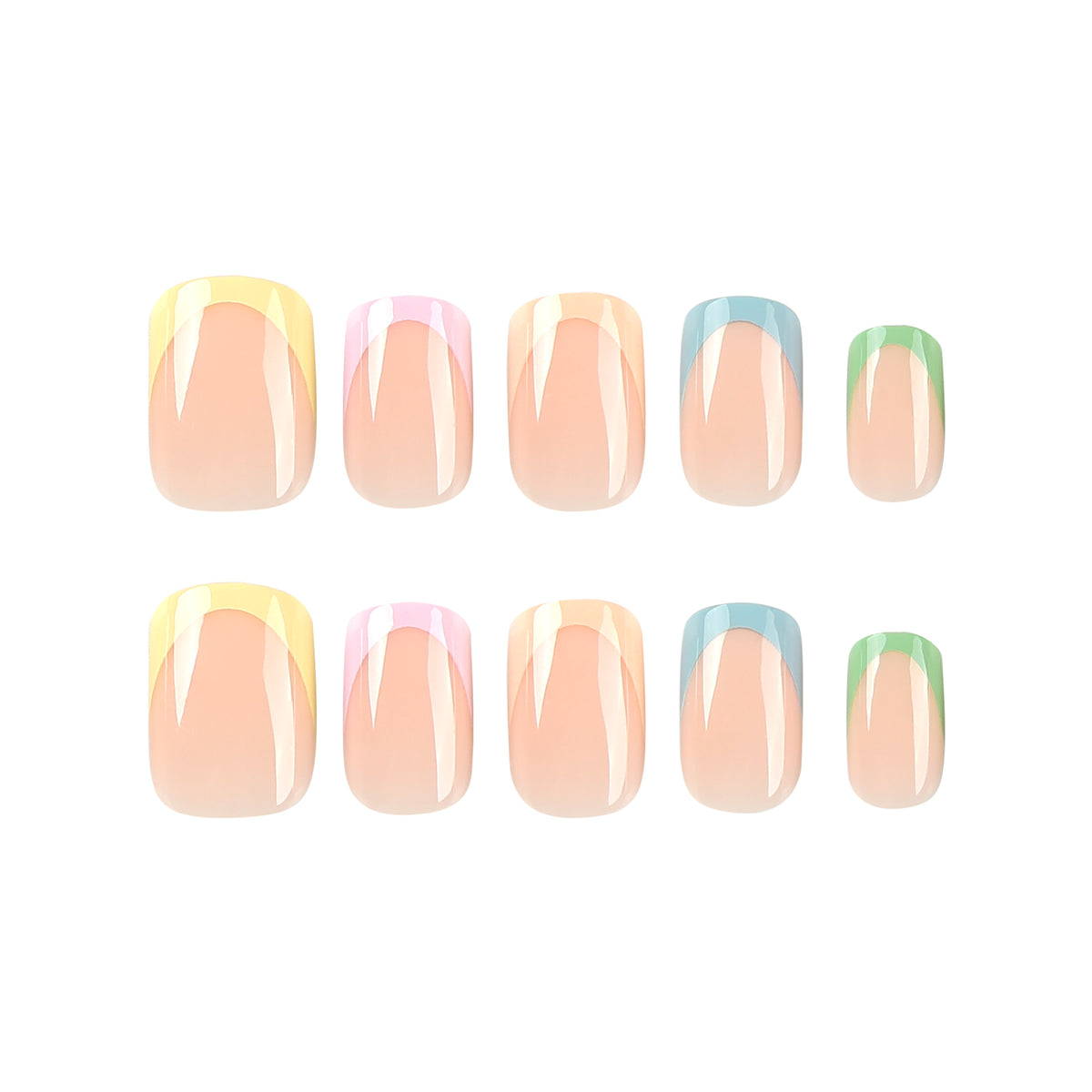 Kunstvolle Nagelverzierung mit zartem Gradient und eleganten Spitzen Brehn